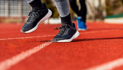 Pronacja i supinacja – czym są, jak sprawdzić i dobrać obuwie?